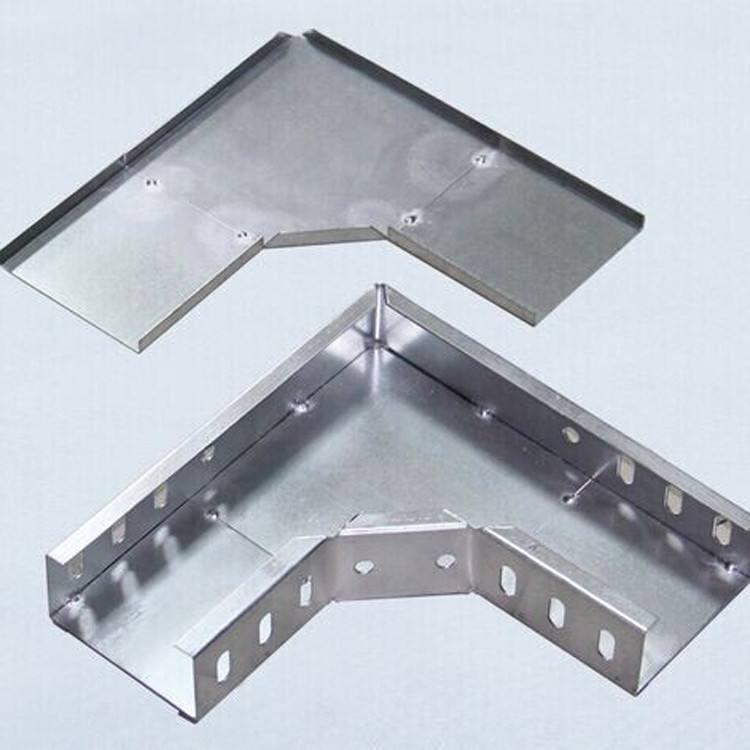 桥架配件镀锌水平弯头